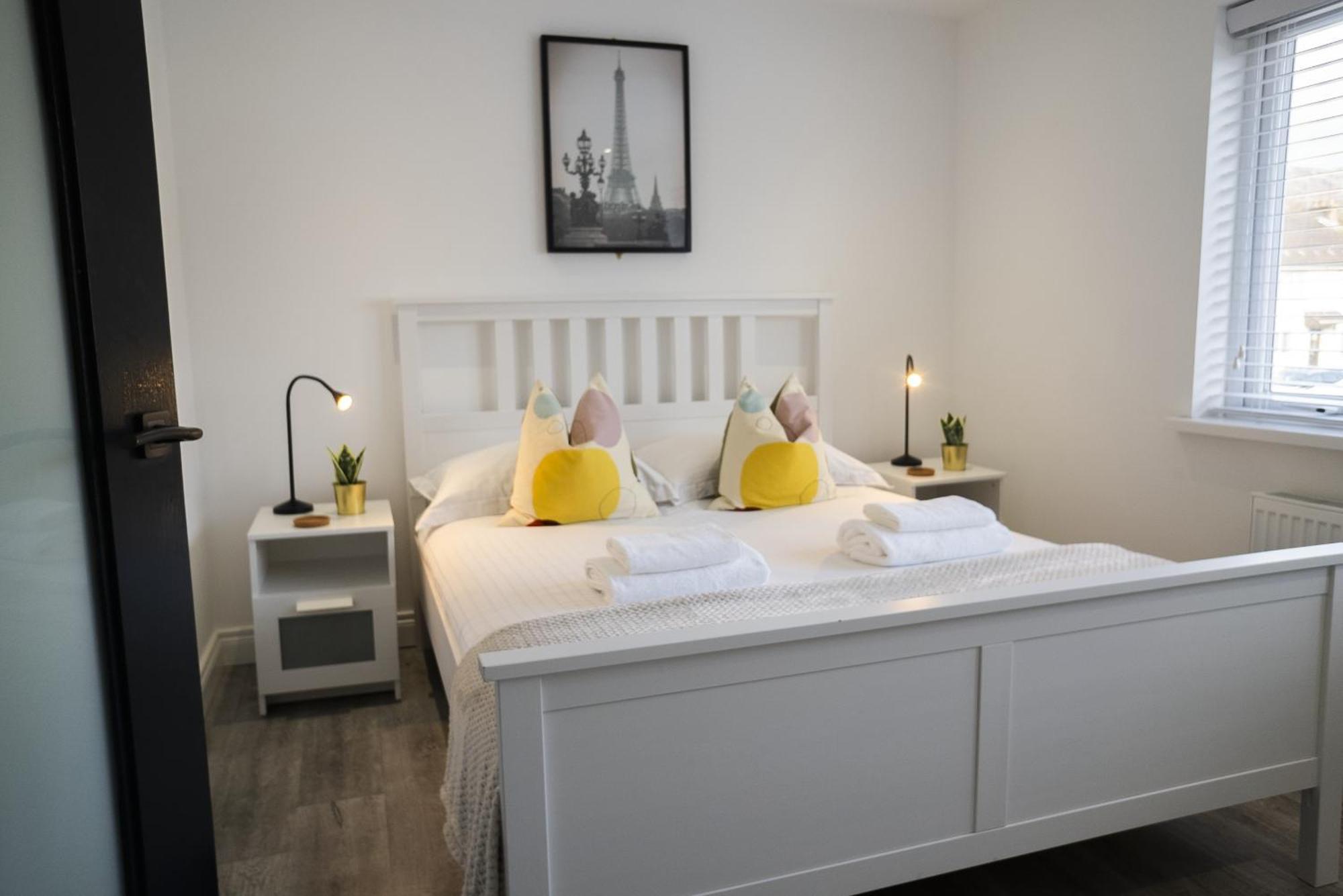 Hope - Tullymore Apartment Belfast