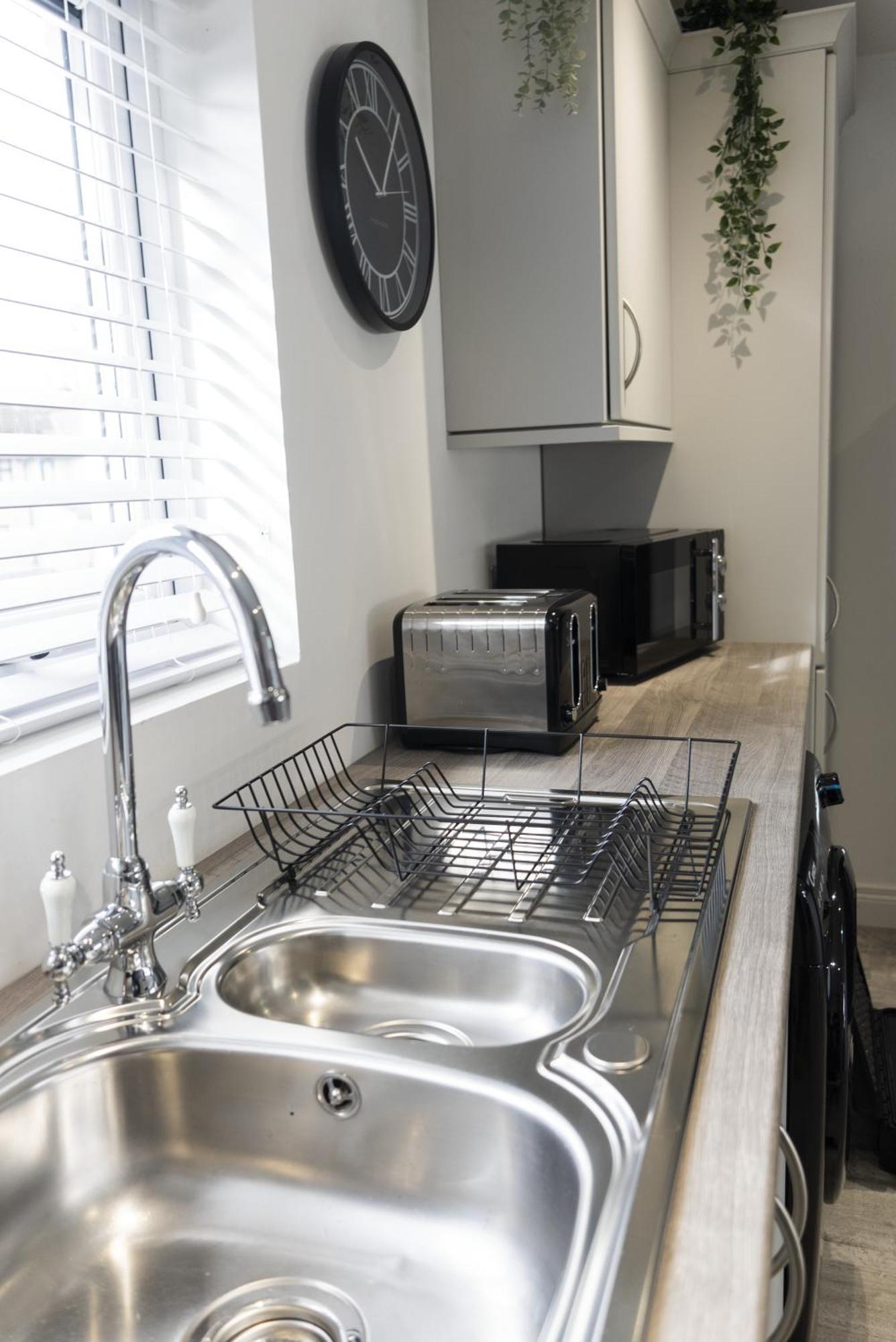 Hope - Tullymore Apartment Belfast